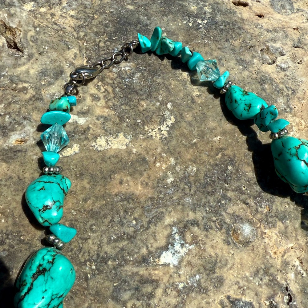 Turquoise Nuggets and Pendant Necklace - Picture 14 of 14